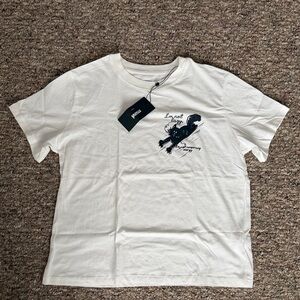 Mavi Cat Graphic Tee